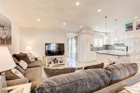 9241 Maranda Dr, Santee, CA 92071 photo 6