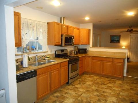 8627 Ian Way, Santee, CA 92071 photo 2