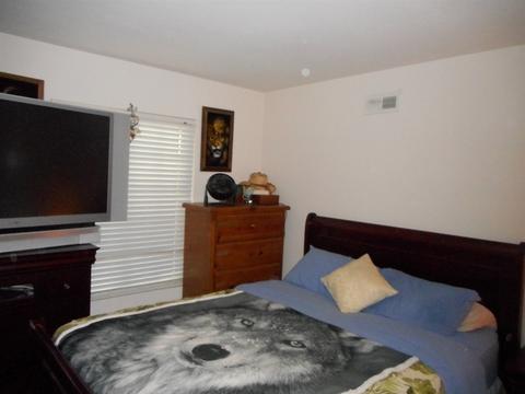 8627 Ian Way, Santee, CA 92071 photo 4