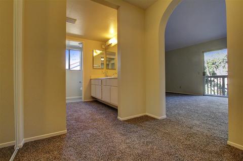 2095 Monaco Ct, El Cajon, CA 92019 photo 17