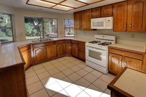 2095 Monaco Ct, El Cajon, CA 92019 photo 6