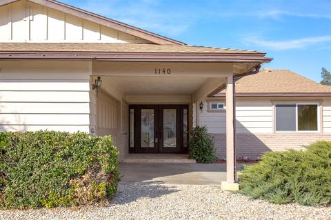 1140 La Mirada Ave, Escondido, CA 92026 photo 4
