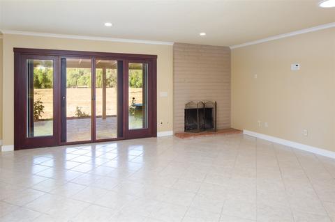 1140 La Mirada Ave, Escondido, CA 92026 photo 10