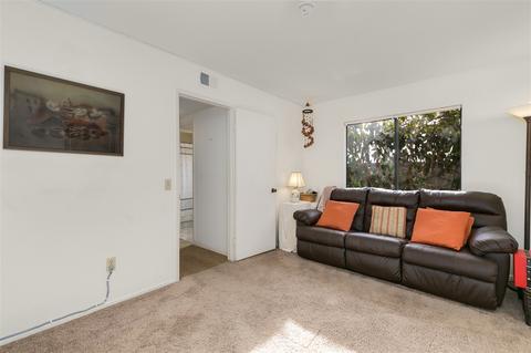 1651 Madrone Gln, Escondido, CA 92027 photo 15