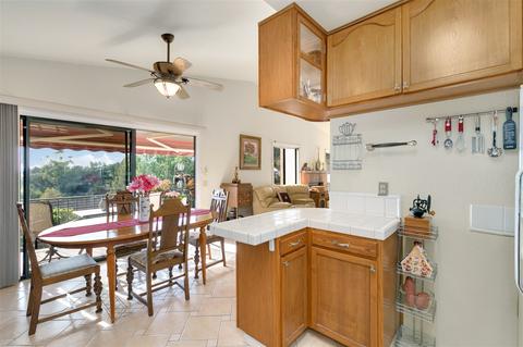 1651 Madrone Gln, Escondido, CA 92027 photo 10