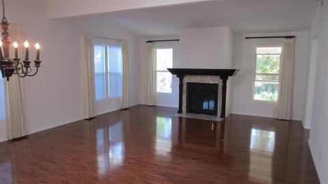 5121 Don Mata Dr, Carlsbad, CA 92010 photo 3