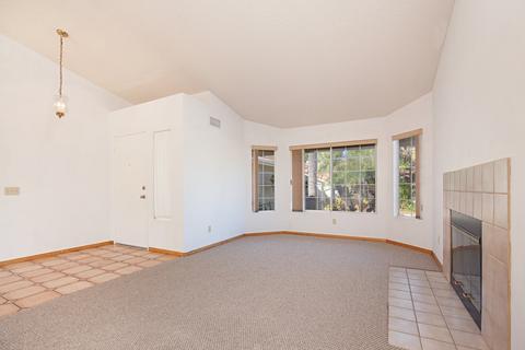 714 Rivertree Dr, Oceanside, CA 92058 photo 4