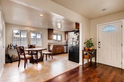 8606 Carlton Oaks Dr, Santee, CA 92071 photo 12