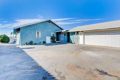 450 Chestnut Ln, Escondido, CA 92025 photo 3