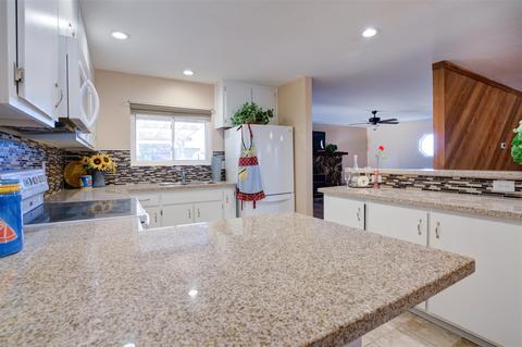 2105 Toca Ln, Ramona, CA 92065 photo 8