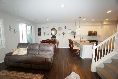 8712 Silver Moon Dr, Lakeside, CA 92040 photo 9