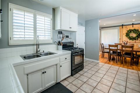 3550 Trophy Dr, La Mesa, CA 91941 photo 8
