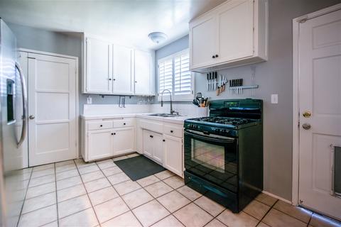 3550 Trophy Dr, La Mesa, CA 91941 photo 9