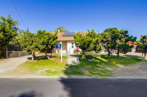 1202 El Rey Ave, El Cajon, CA 92021 photo 2