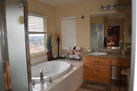 2538 Fresh Waters Ct, Spring Valley, CA 91978 photo 13