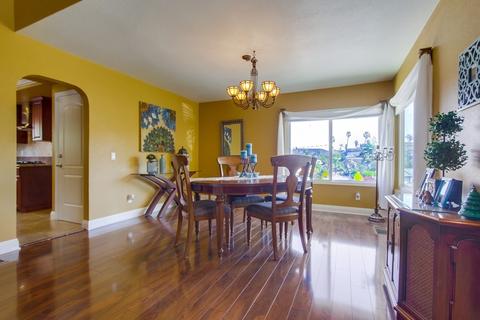1442 Phillips St, Vista, CA 92083 photo 6