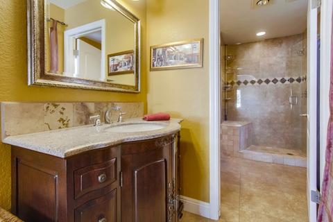 1442 Phillips St, Vista, CA 92083 photo 14