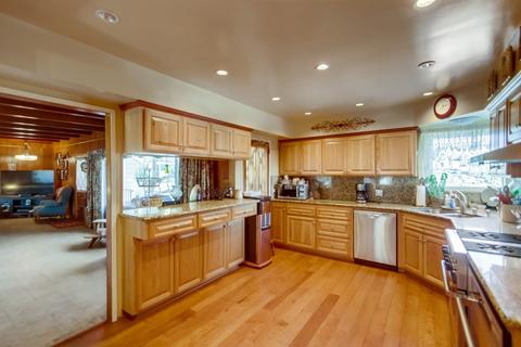 4210 Bancroft Dr, La Mesa, CA 91941 photo 6