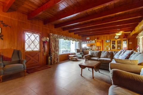 4210 Bancroft Dr, La Mesa, CA 91941 photo 3