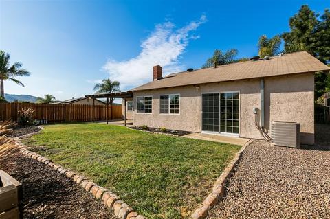 159 Calle Querido, San Marcos, CA 92069 photo 18
