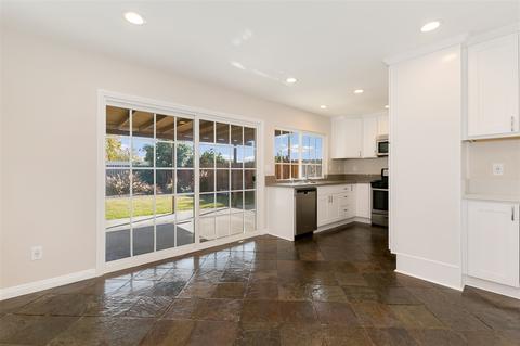159 Calle Querido, San Marcos, CA 92069 photo 5