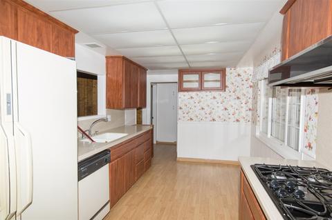 68 E Palomar Dr, Chula Vista, CA 91911 photo 5