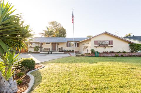 68 E Palomar Dr, Chula Vista, CA 91911 photo 2