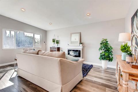 315 E Naples St, Chula Vista, CA 91911 photo 4