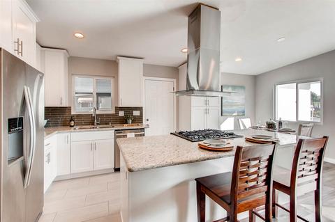 315 E Naples St, Chula Vista, CA 91911 photo 10