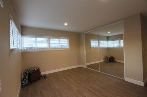 4884 Garfield St, La Mesa, CA 91941 photo 11