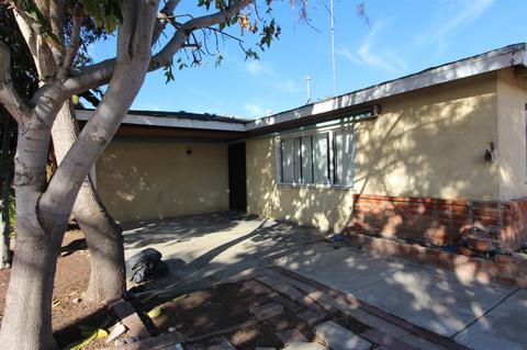 1308 Higgins St, Oceanside, CA 92058 photo 1