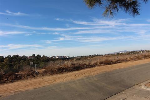 1308 Higgins St, Oceanside, CA 92058 photo 5