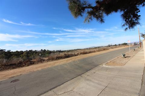 1308 Higgins St, Oceanside, CA 92058 photo 8