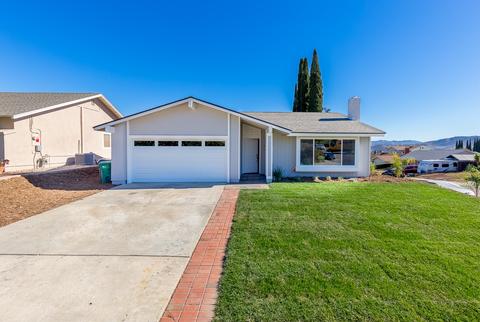 10217 Lairwood Dr, Santee, CA 92071 photo 1