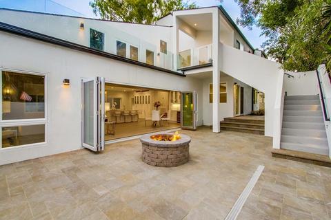 831 Passiflora, Encinitas, CA 92024 photo 3