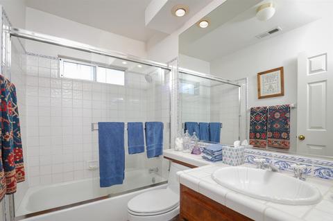 28107 Glengarry Ln, Escondido, CA 92026 photo 13