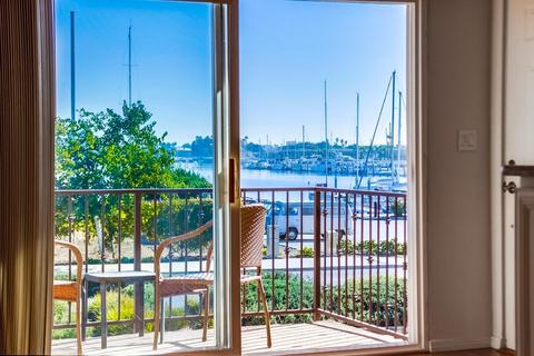 1604 Pomona Ave, Coronado, CA 92118 photo 3