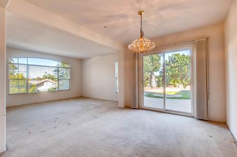 1912 Cresthaven Dr, Vista, CA 92084 photo 5