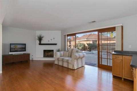 7546 El Paso St, La Mesa, CA 91942 photo 5