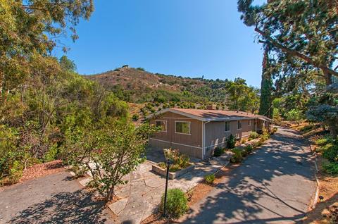 3950 Gopher Canyon Rd, Vista, CA 92084 photo 1