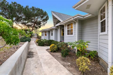 13891 Bernadotte Ln, Poway, CA 92064 photo 2