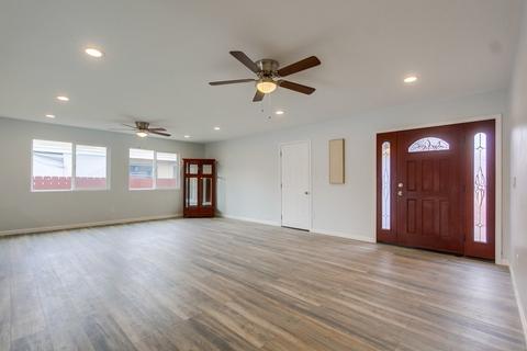 8447 Carlton Oaks Dr, Santee, CA 92071 photo 4