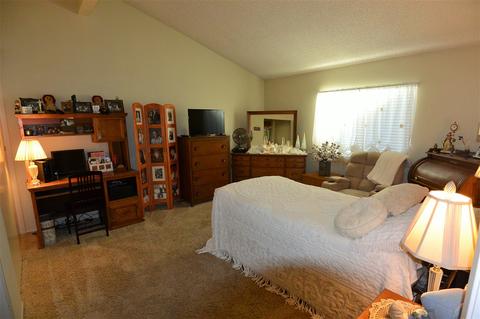 12564 Jackson Heights Dr, El Cajon, CA 92021 photo 11