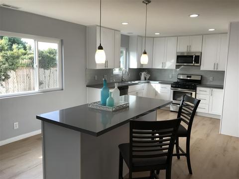 4660 Mystik Rd, Oceanside, CA 92056 photo 2