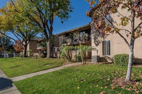 12720 Laurel St #208, Lakeside, CA 92040 photo 2