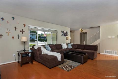 15036 Amso St, Poway, CA 92064 photo 4
