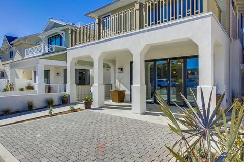 708 E Ave, Coronado, CA 92118 photo 2