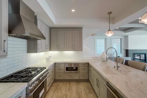 708 E Ave, Coronado, CA 92118 photo 9