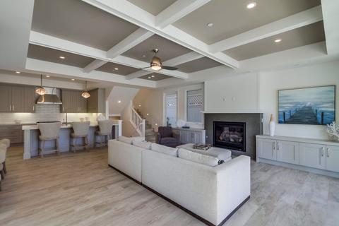 708 E Ave, Coronado, CA 92118 photo 4