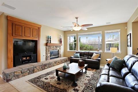 2413 Pine Valley Gln, Escondido, CA 92026 photo 5